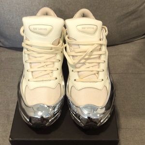 Raf Simon Ozweego Creme/Crome
